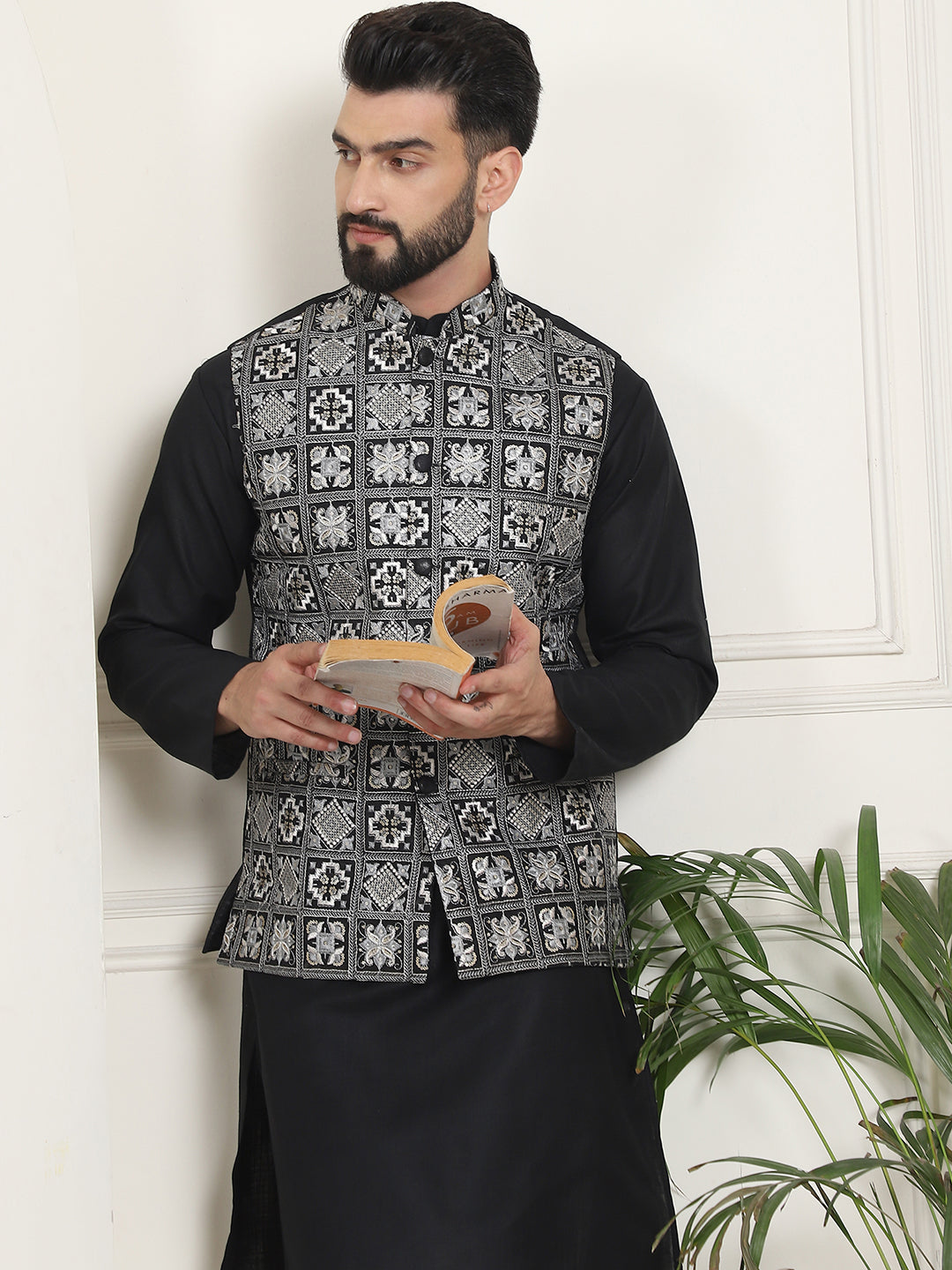 Men's Cotton Solid Black Kurta and White Pyjama With Embroidered Black Nehru Jacket