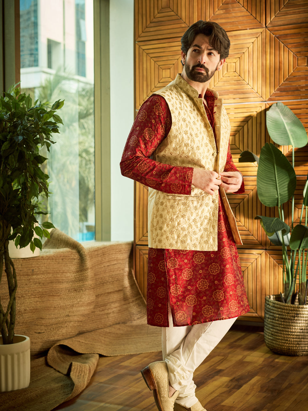 Men's Silk Blend Maroon Kurta Pyjama & Beige Embroiderd Nehrujacket