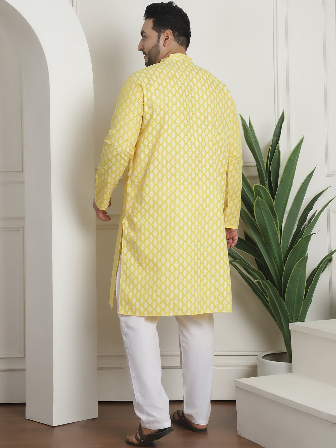 Men's Cotton Blend Printed Yellow Pyjama