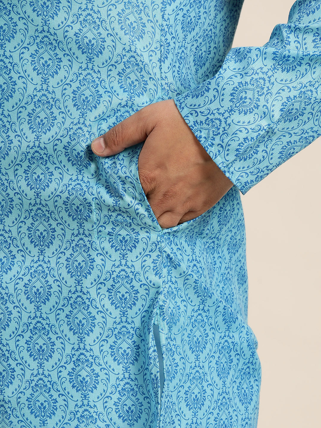 Men's Cotton Blend Blue  Printed Only Long Kurta