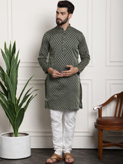 Men's Silk Blend Self design Dark Green Kurta With Cream Churidaar Pyjama