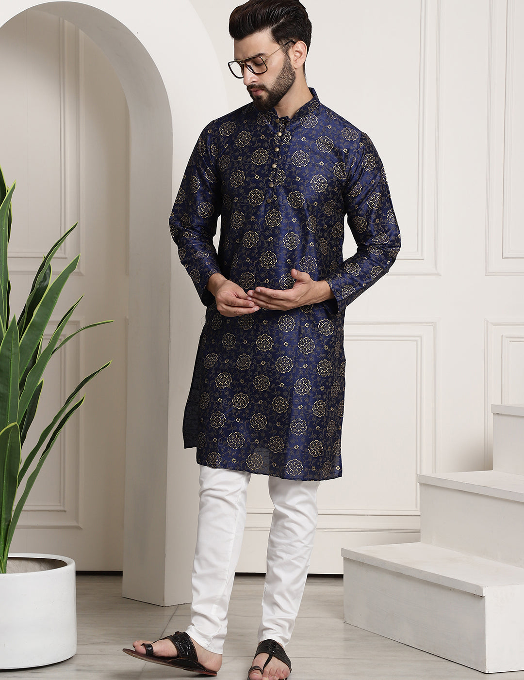 V-SJR-LK-SilkPrint-48034-Nbllue-Pyj-001-1.jpg