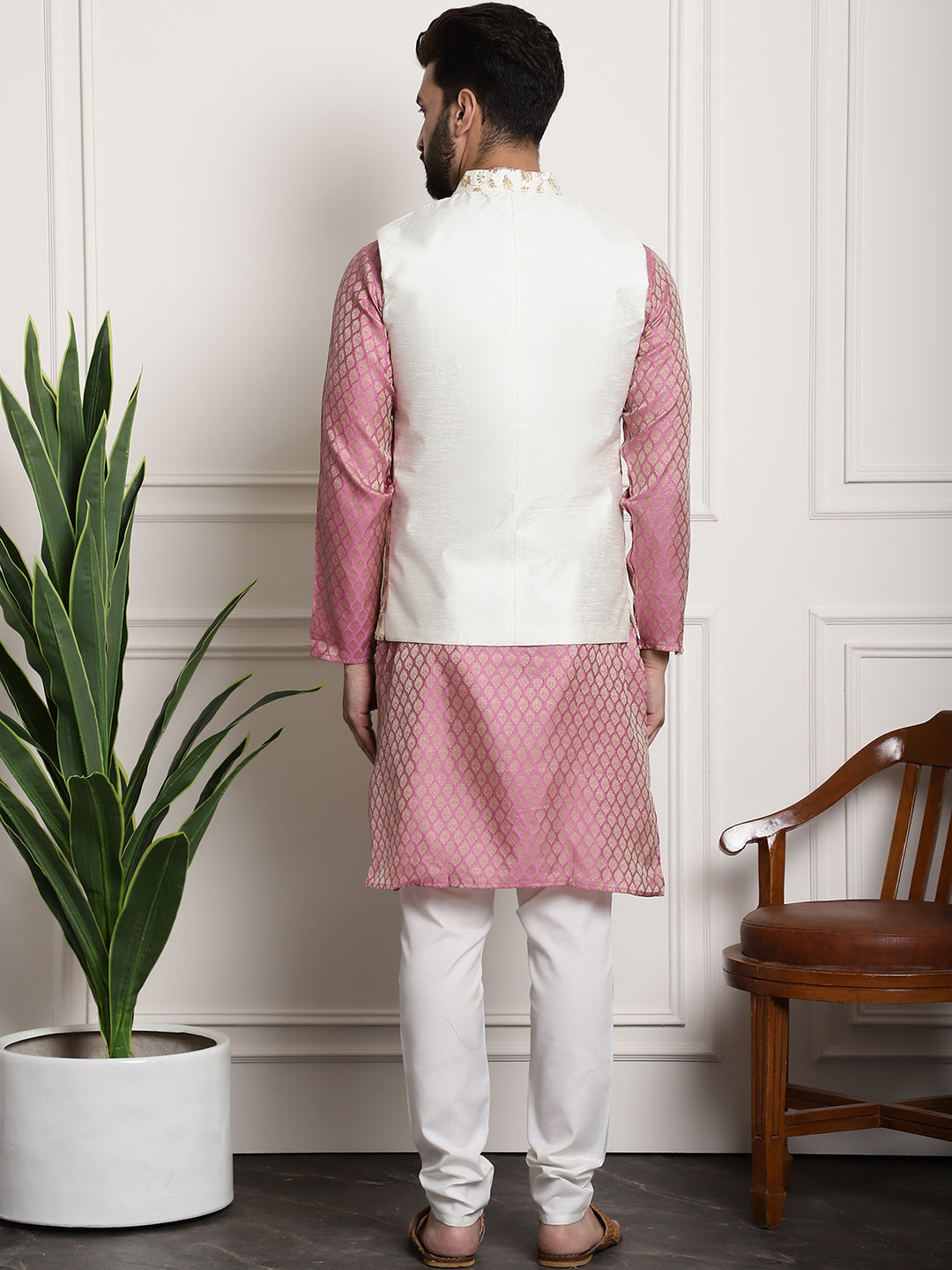 Men's Silk Blend Pink Kurta Pyjama & Cream Embroidered Nehrujacket