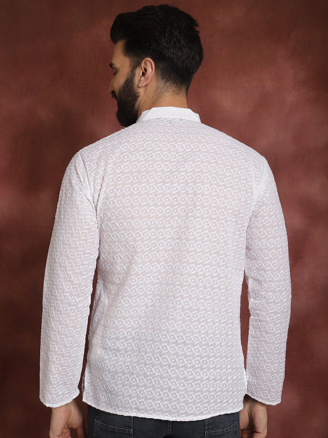 Men's Ethnic Motifs Chikankari Embroidered Pure Cotton White Short Kurta